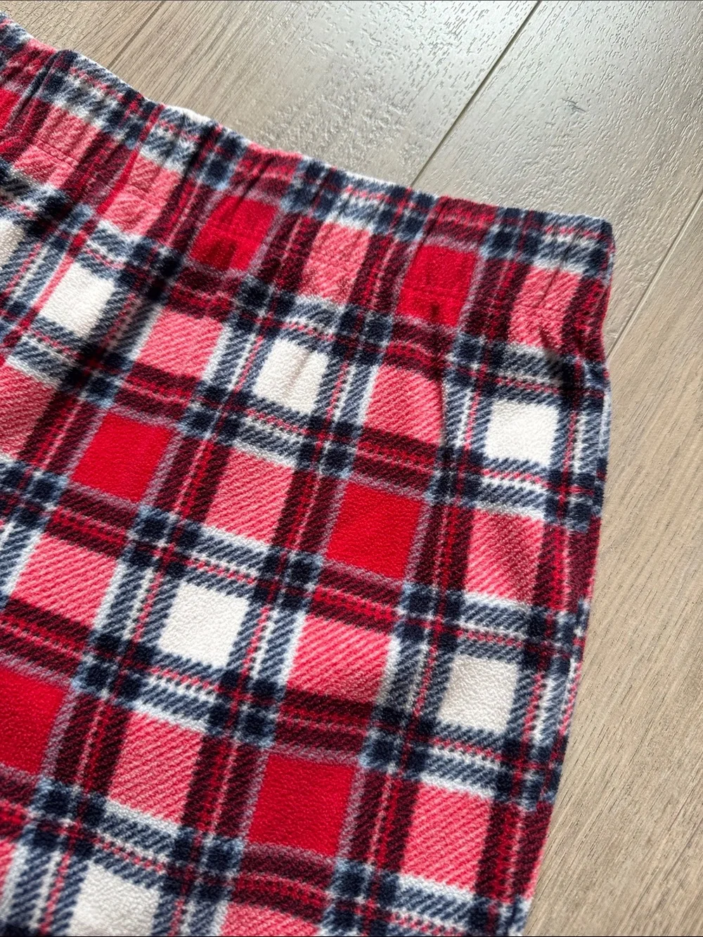 🛍️bundle5itemsfor$15🛍️Old Navy Red Plaid Fleece Pajama Bottoms